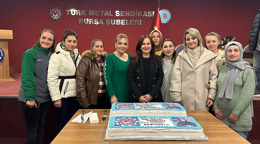 SÖZLEŞME KUTLAMALARI DEVAM EDİYOR