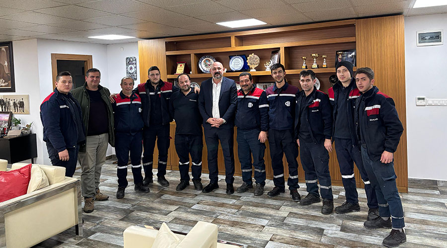 BURÇELİK VANA'DA ÇALIŞAN ÜYELERİMİZDEN ŞUBEMİZE ZİYARET
