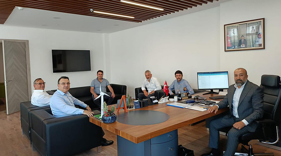 AKA OTOMOTİV YÖNETİCİLERİNDEN ŞUBEMİZE ZİYARET