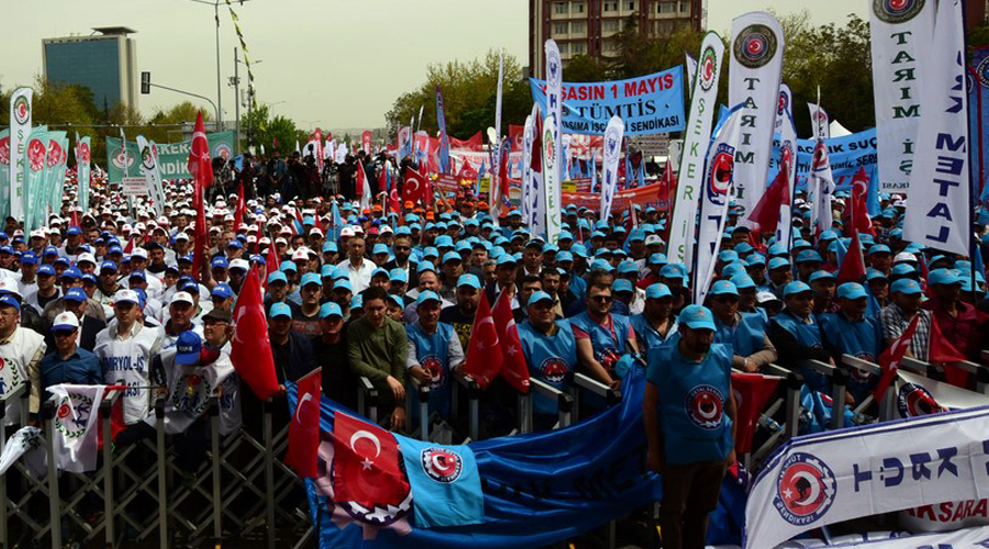 1 MAYIS EMEK VE DAYANIŞMA GÜNÜMÜZ KUTLU OLSUN