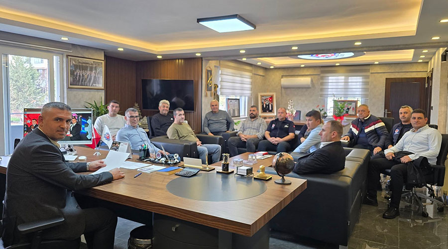 GENİŞLETİLMİŞ BAŞTEMSİLCİLER MECLİSİ TOPLANTISI