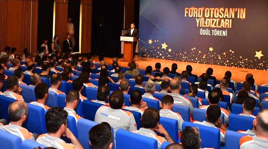 ALTUNDAĞ FORD OTOSAN’IN YILDIZLARI ÖDÜL TÖRENİNE KATILDI