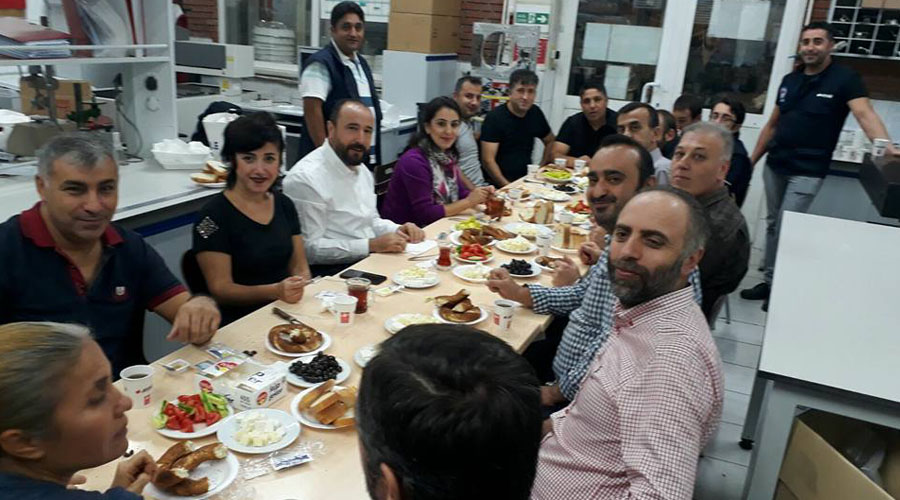ARÇELİK İŞYERİ GKK BÖLÜMÜNDE ÇALIŞAN ÜYELERİMİZ İLE KAHVALTI 